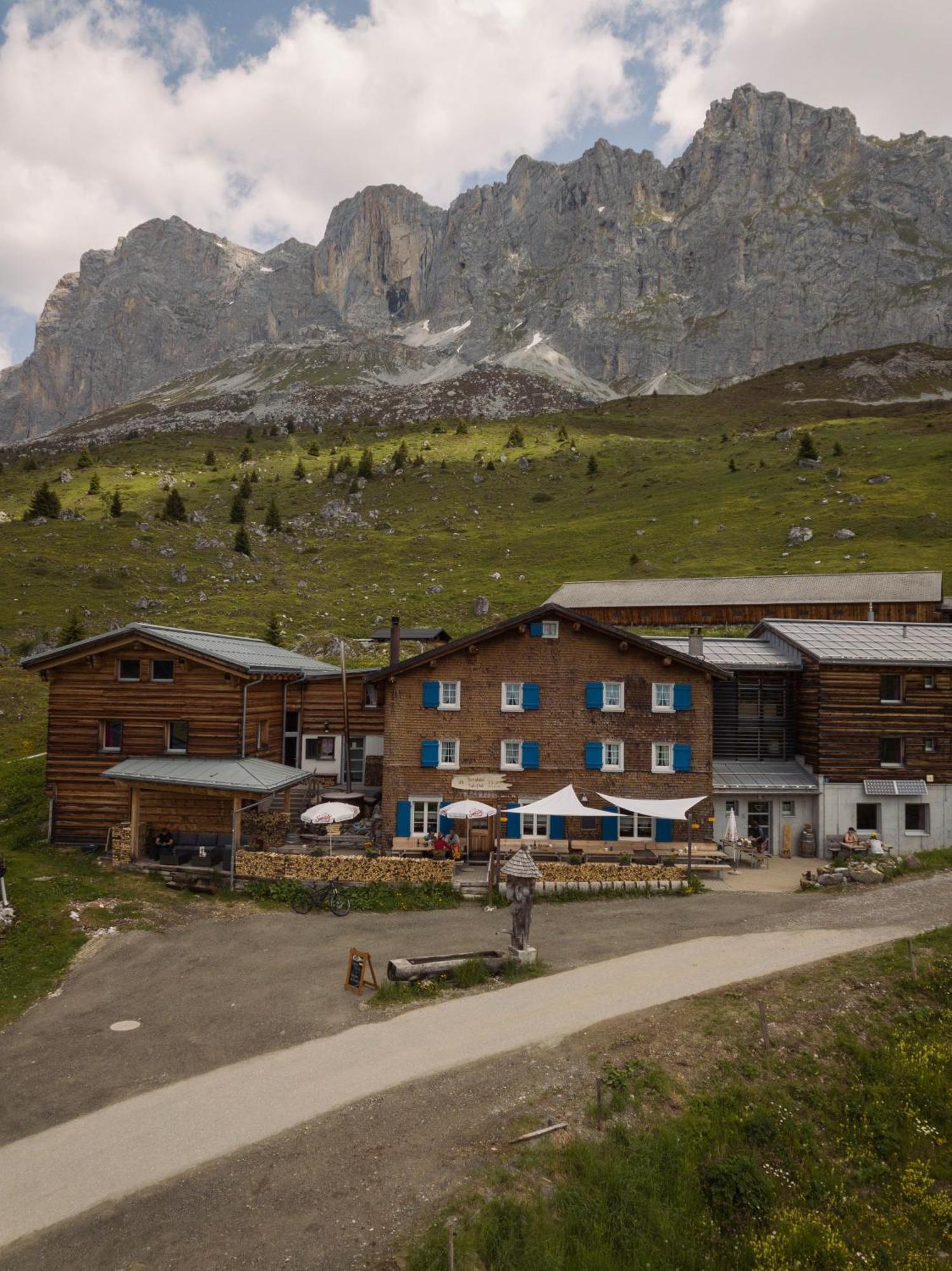 Berghaus Sulzfluh - Alpenhütte