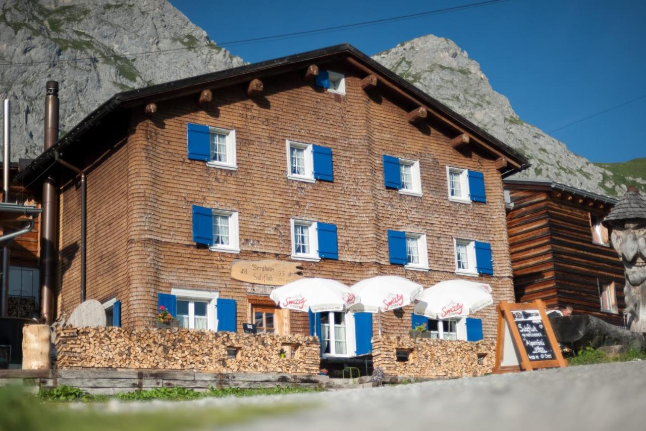 Berghaus Sulzfluh * Sankt Antönien